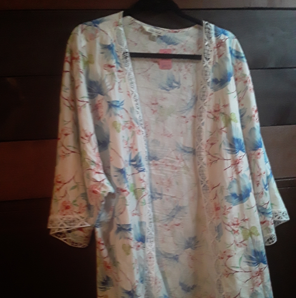 The Pioneer Woman womens kimono L/XL exotic floral beautiful lace lined